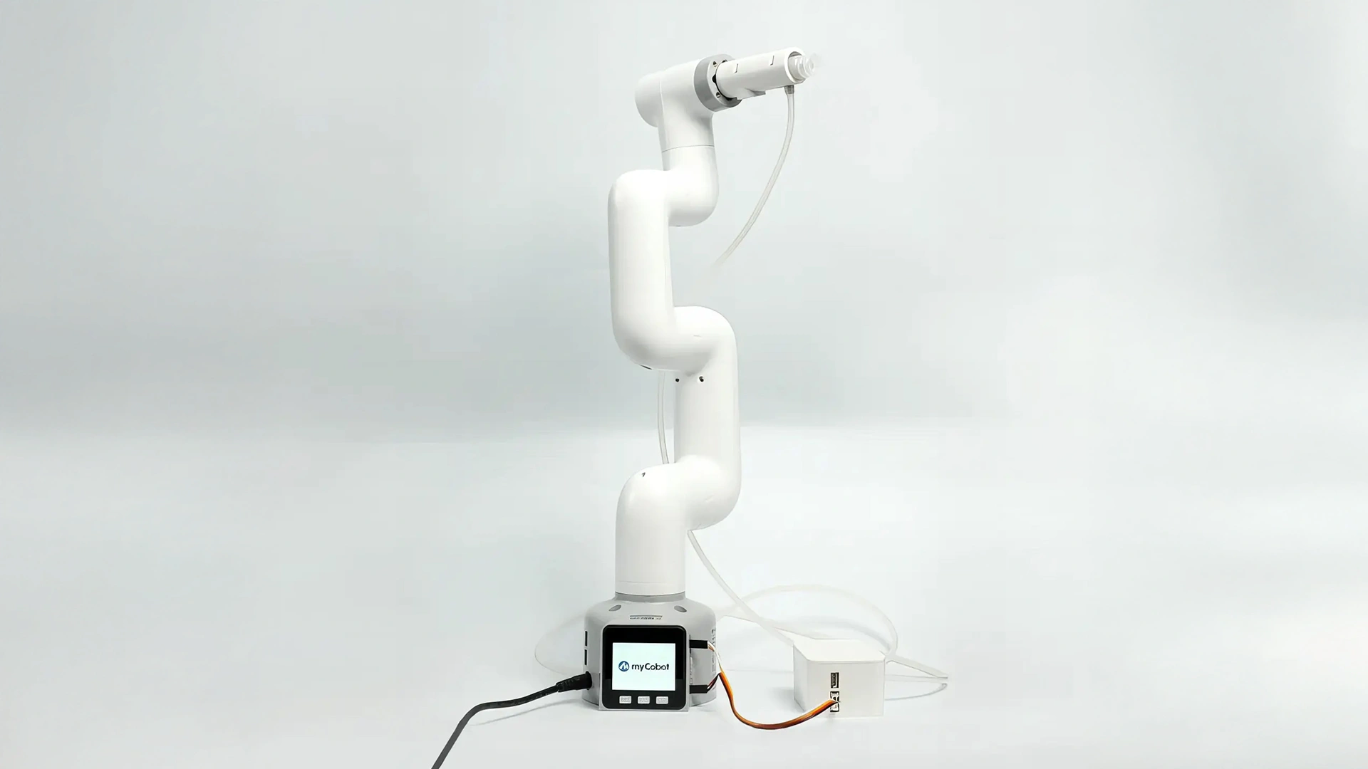 myCobot Pro 450 - Compact Cobot for Education & Commerce