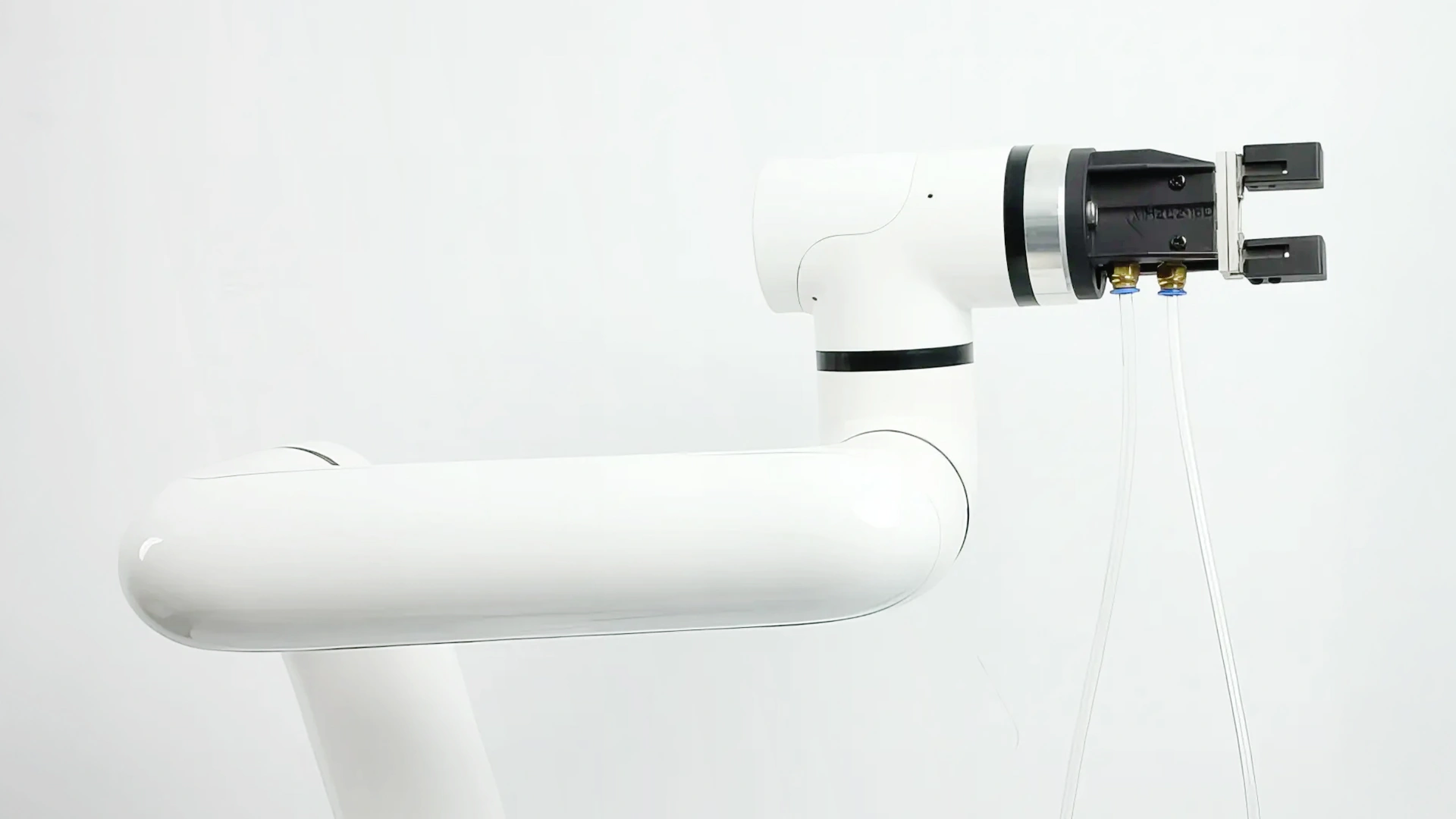 myCobot Pro 450 - Compact Cobot for Education & Commerce