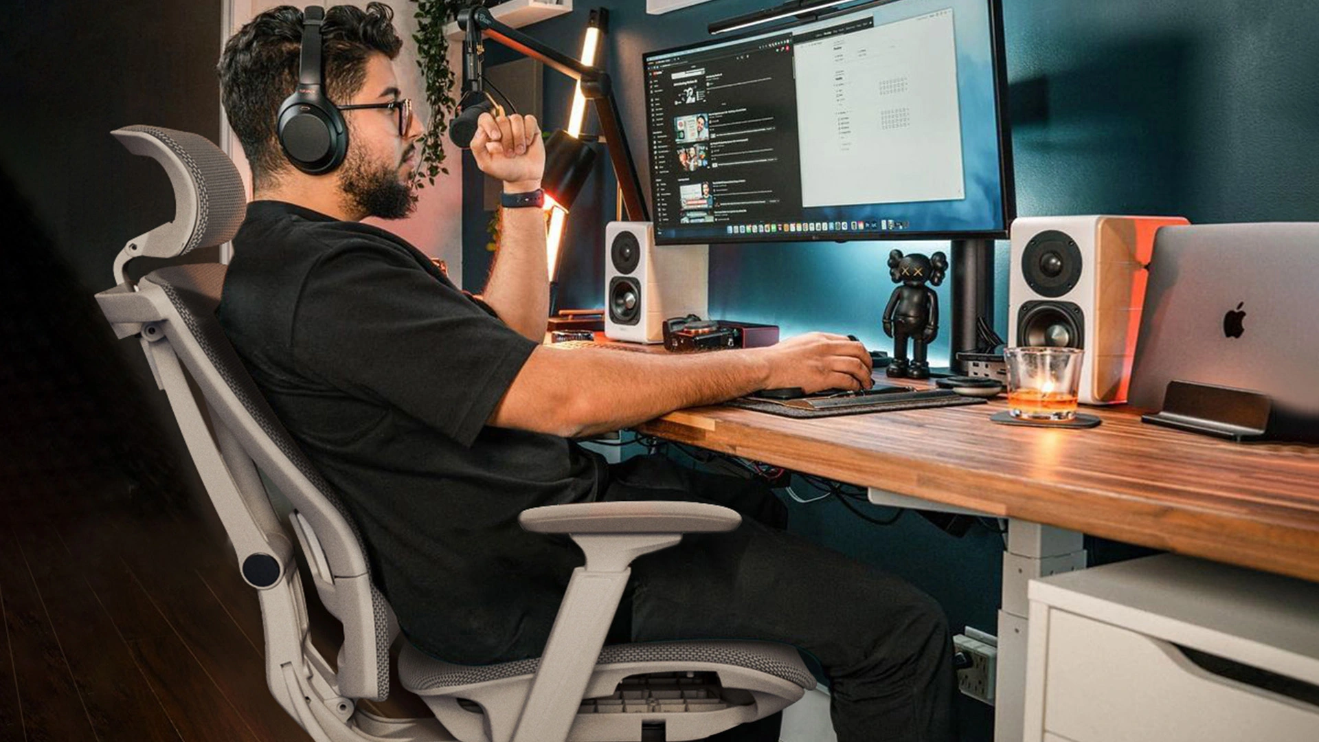 Autonomous ErgoChair Mesh | Best Mesh Chair for Office Comfort