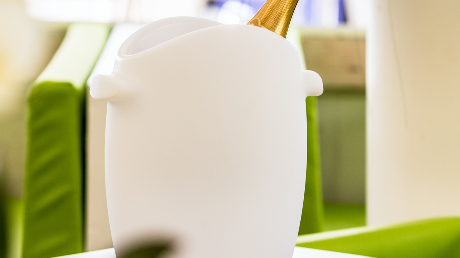 Fresh Ice Bucket LED Lamp